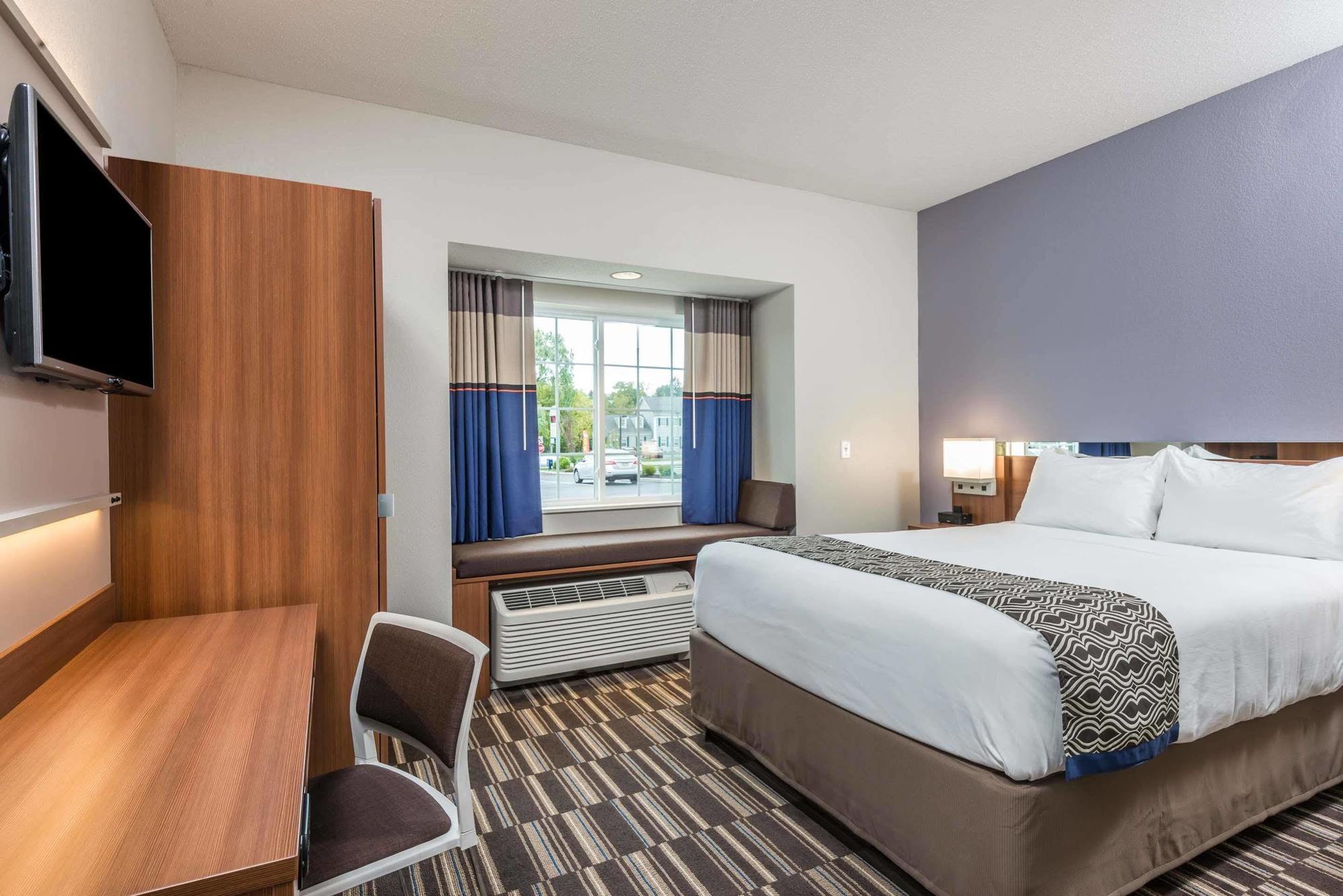 Microtel Inn & Suites By Wyndham Altoona Εξωτερικό φωτογραφία